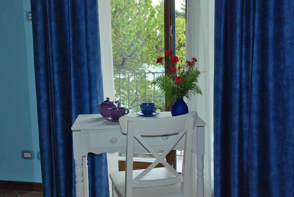 B&B La Casa Di Trizzi Como Pokój zdjęcie